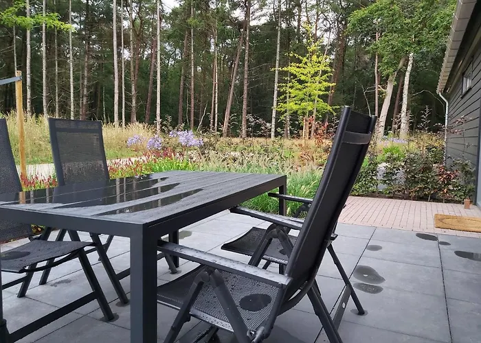 Veul Oe Thuus Hoeve Kroep An פורדן